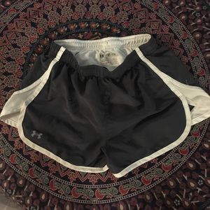 Lightweight running short shorts